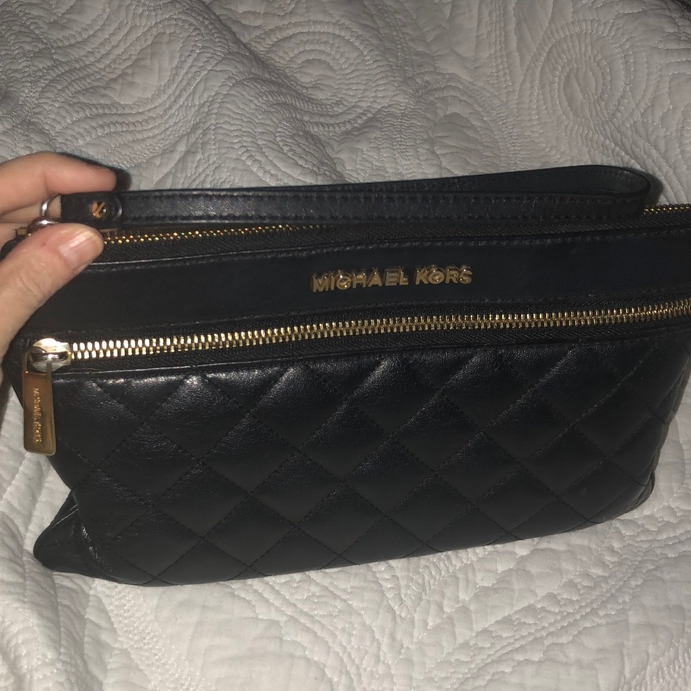 Michael Kors Black purse with strap